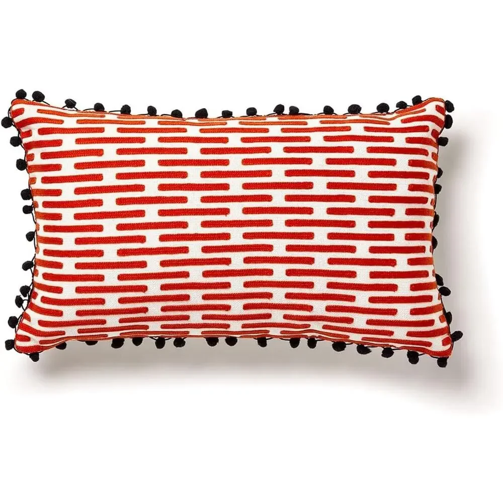 Divine Home CF Cross Vine Indoor/Outdoor Throw Pillow, Auburn/White 12
